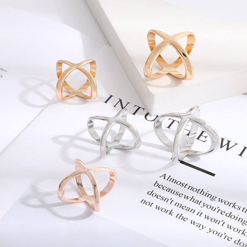 X-Shaped Scarf Clips - Elegant - Candle X review and price